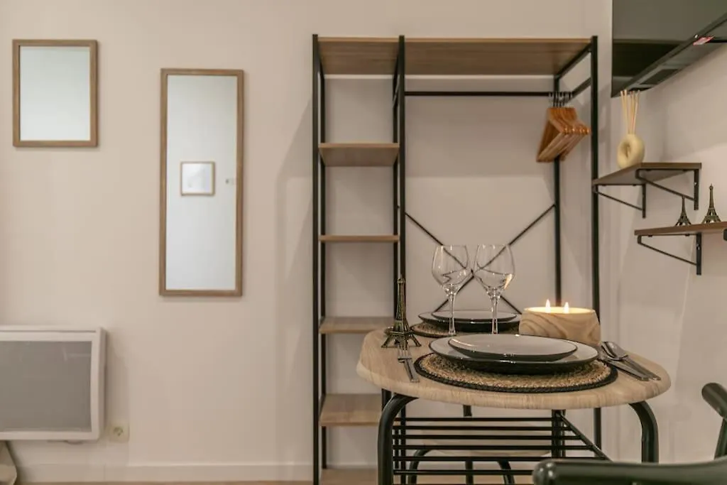Cosy Appartement Centre Paris 18 Frankrike